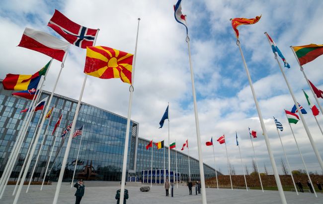 Четверть украинцев против вступления в ЕС, треть - против НАТО