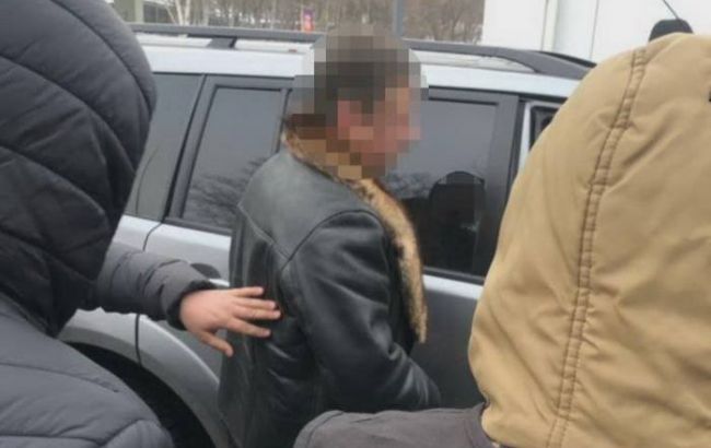 В Днепре СБУ разоблачила на взятке чиновника Госгеокадастра