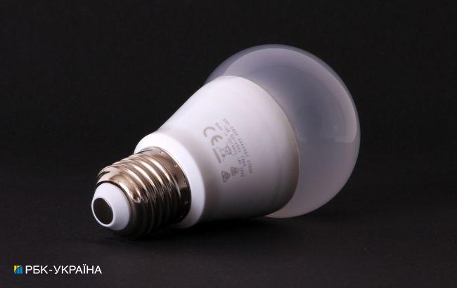 "Укрпошта" продовжила обмін ламп розжарювання, як скористатись програмою