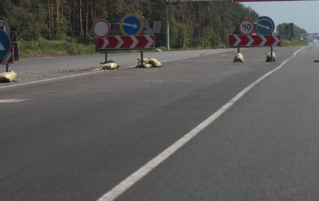 Под Запорожьем ограничили движение из-за падения военного самолета