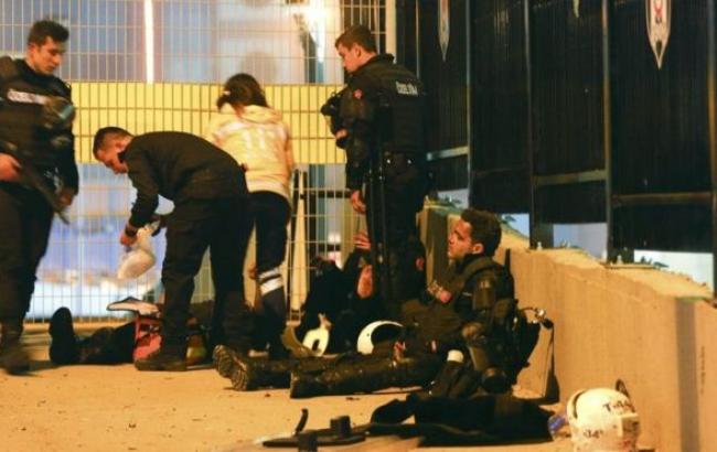 В результате взрыва в Стамбуле погибли 15 человек