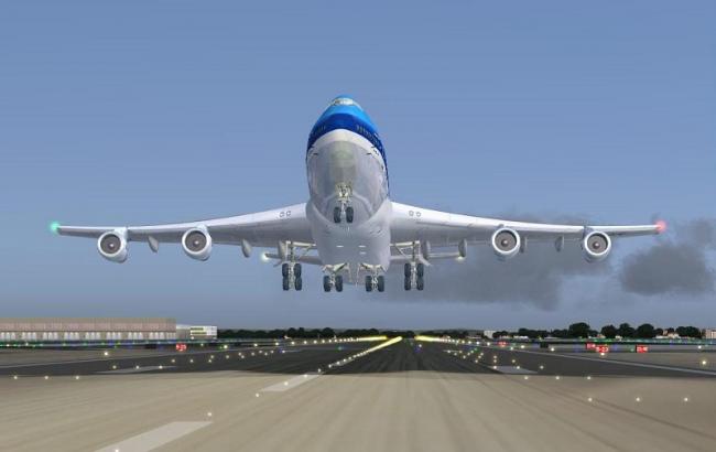 Услугами авиакомпаний пользуются 4% украинцев, - Омелян