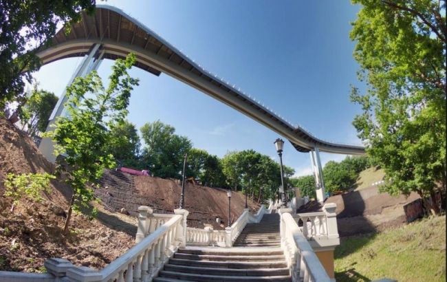 Кличко поручил проверить расходы на мост возле Владимирской горки