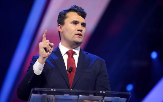 З'явилися фото ймовірного вбивці Чарлі Кірка та його зброї