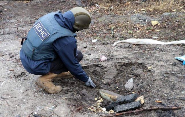 Оккупанты ударили по жилому дому в Бахмуте: есть жертвы