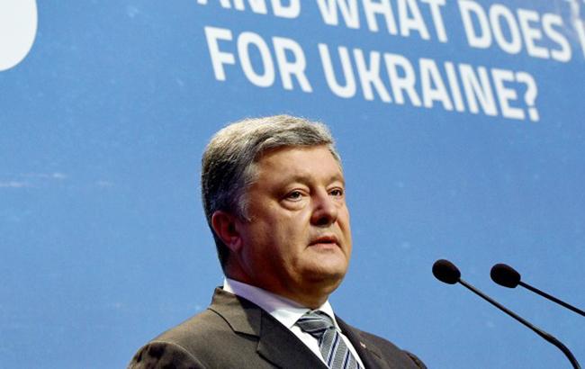 Порошенко закликав посилити санкції проти РФ за порушення прав людини в Криму