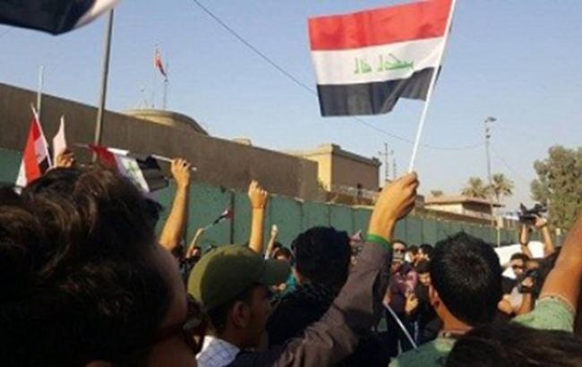 На митинге в Багдаде произошла потасовка с полицией, есть погибшие