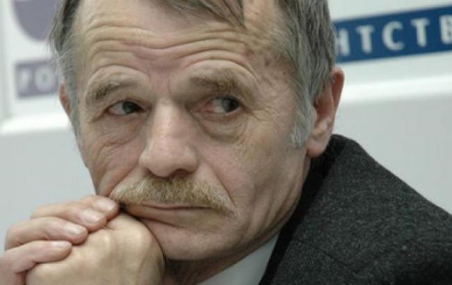 Защита Джемилева на этой неделе подаст в суд на ФМС РФ