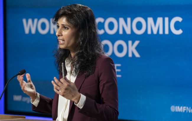 МВФ призвал правительства изменить антикризисную поддержку экономики