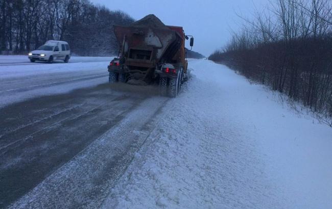 В "Укравтодорі" повідомили, коли буде відновлено рух транспорту у Запорізькій області