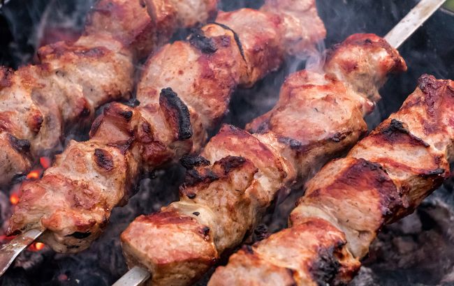 Из какого мяса шашлык самый вредный для здоровья: эксперты дали ответ