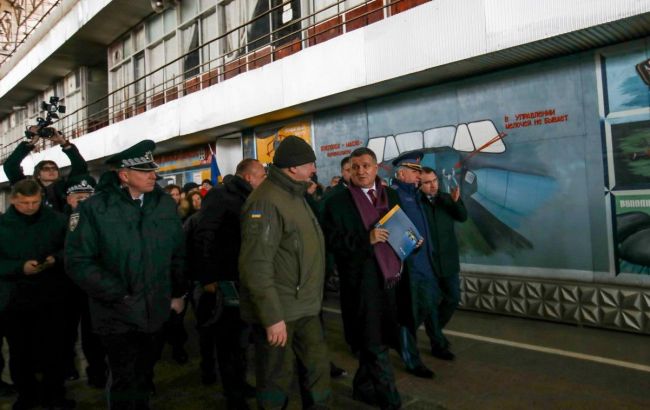 МВС закупить 13 літаків для рятувальників та гвардійців