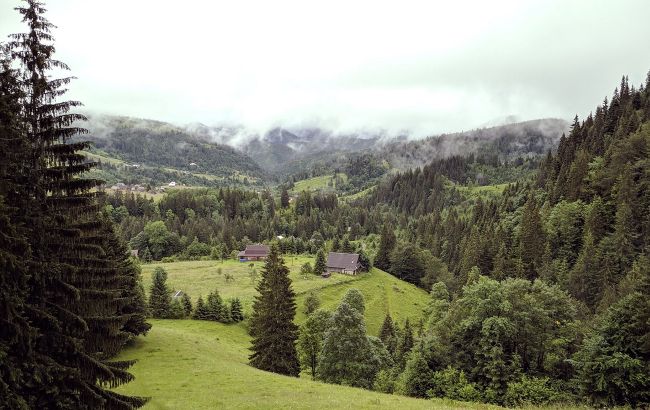 Карпаты всколыхнуло землетрясение: толчок произошел около знаменитого скита XVII века