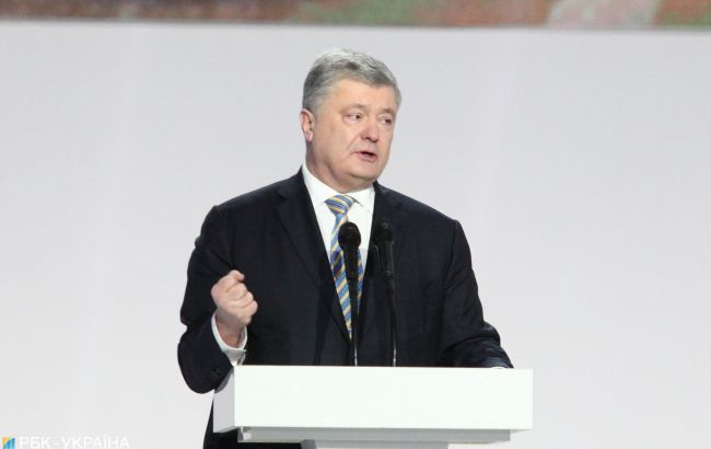 Порошенко рассказал о "почти 10 делах" о коррупции в "Укроборонпроме"