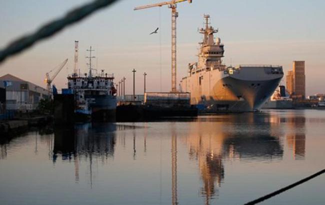 Во Франции уволили ответственного за поставки "Мистралей" в Россию сотрудника