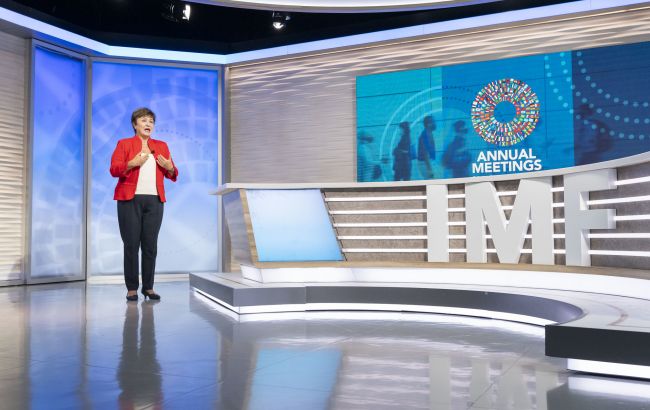 МВФ выделил Украине транш кредита на 700 млн долларов