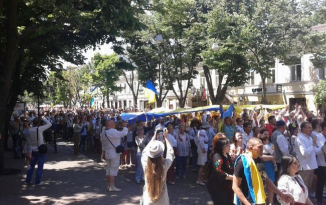 На марш вишиванок в Одесі прийшов Саакашвілі