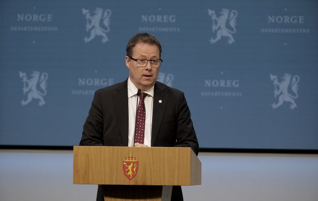 Норвегия поддерживает обучение украинских пилотов на истребителях F-16