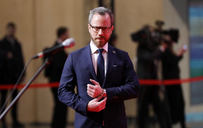 Посол РФ поскаржився на передачу F-16 Україні. Міністр оборони Данії відповів дипломату