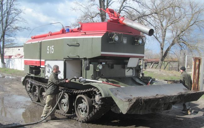 Взрывы в Балаклее: пожарные потушили 10 из 12 очагов тления на арсенале