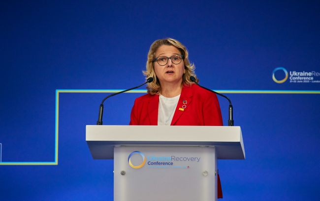 Німеччина запропонувала створити приватний фонд для відновлення України