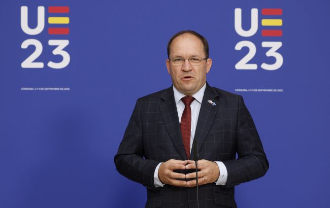 Чехія просить ЄС заборонити імпорт російського та білоруського зерна