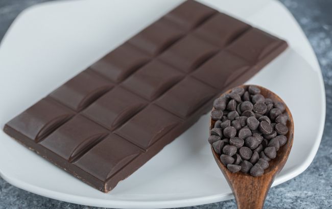 Білий наліт на шоколаді - небезпечний чи ні? Вся правда про якість