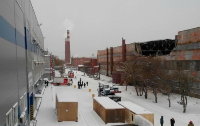 В Екатеринбурге при обрушении кровли на заводе погибли 4 человека
