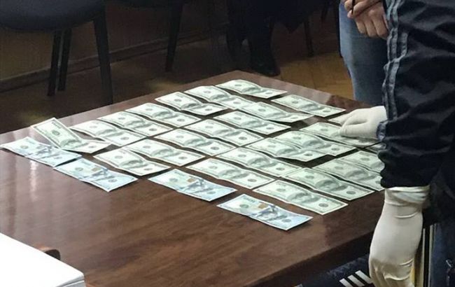СБУ затримала на хабарі депутата Вінницької облради