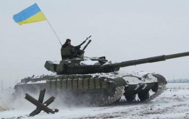 Силы АТО провели успешные танковые бои с террористами, - Порошенко