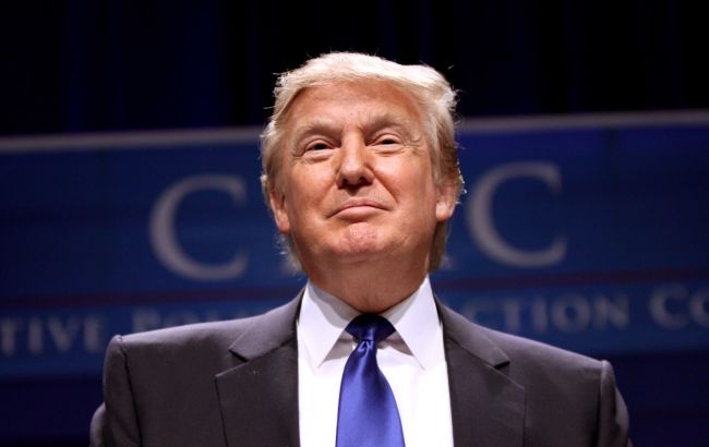 В США предстанет перед судом отправитель посылки с ядом для Трампа