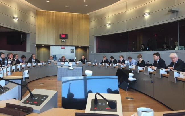 В Брюсселе сегодня пройдут газовые переговоры Украины, РФ и ЕС