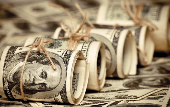 Наличный курс доллара в продаже вырос до 27,31 гривен