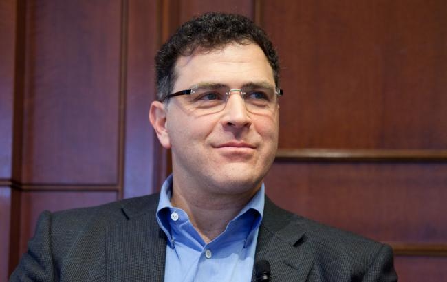 Вице-президент Facebook уходит с поста после скандала с Cambridge Analytica