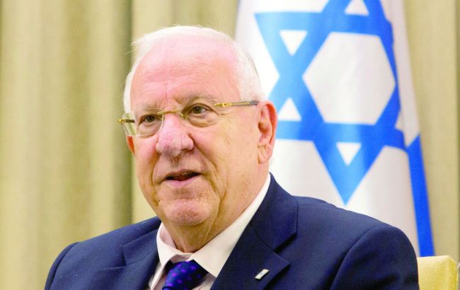 Президент Израиля прерывает визит в Украину
