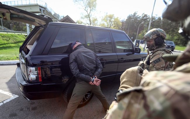 У Чернігові викрили бійця ТРО, який поширював дані про дислокацію ЗСУ