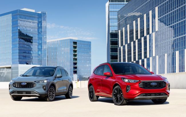 Лидирует не белый: названы наиболее популярные цвета авто в Украине