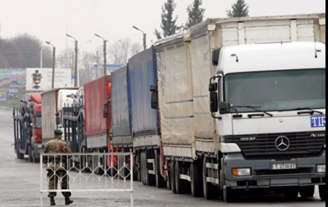 Мининфраструктуры договорилось с РФ о возвращении домой украинских фур