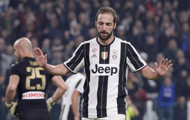 Игуаин намерен подать в суд на "Наполи"