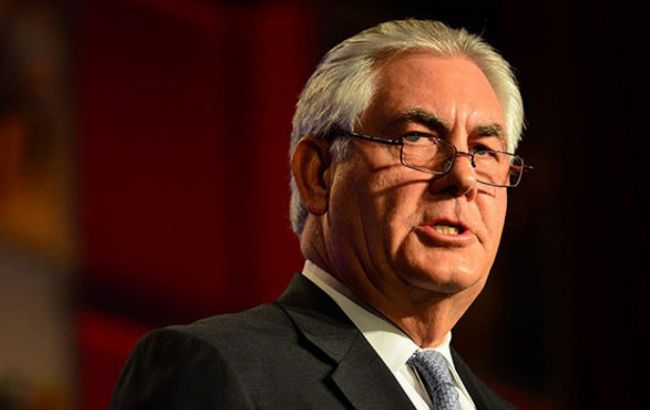 Россия должна выбирать между Асадом и США, - Тиллерсон