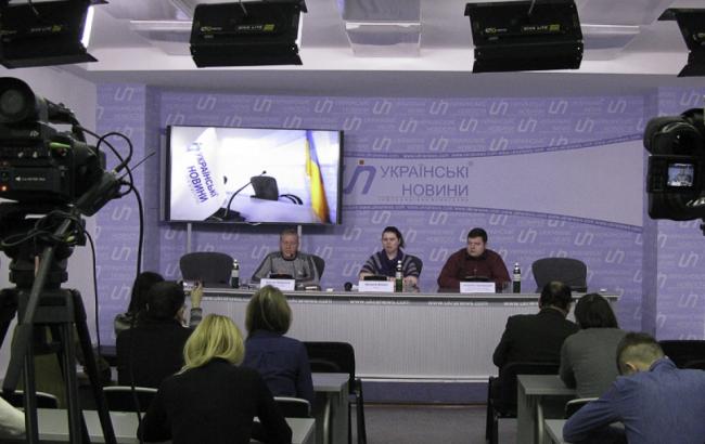 АТБ продовжує розвивати бізнес на окупованих територіях, - політолог