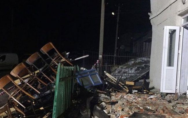 В Тернопольской области от взрыва в клубе пострадали восемь подростков