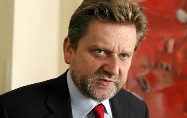 Головний санінспекторів Польщі проти заборони на в'їзд українцям без щеплень