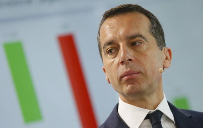 Канцлер Австрії закликав до боротьби проти монополізації Facebook, Google і Youtube