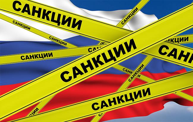 Франция заявила, что США должны координировать санкции против России с G7