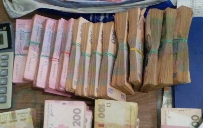 В Черновицкой области ликвидировали конвертцентр с оборотом более 240 млн гривен