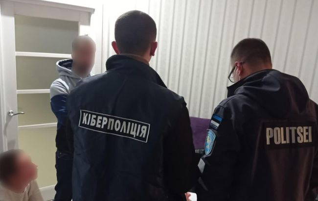 "Схема" на миллион. Мошенники под видом торговли акциями выманивали деньги у иностранцев