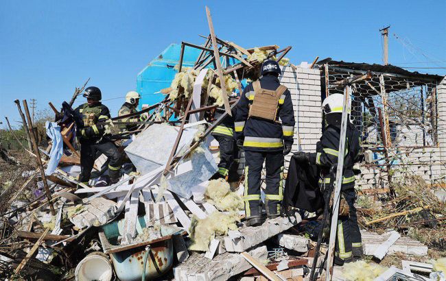 Росіяни влучили по дачному кооперативу у передмісті Дніпра: є загиблий