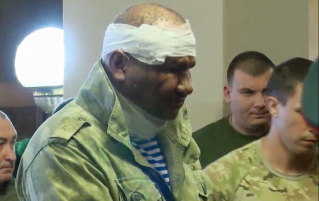 Пострадавший от взрыва в "Сепаре" террорист Тимофеев появился на похоронах Захарченко