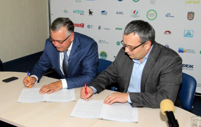 Гриценко подписал "Конституцию для бизнеса", - эксперт